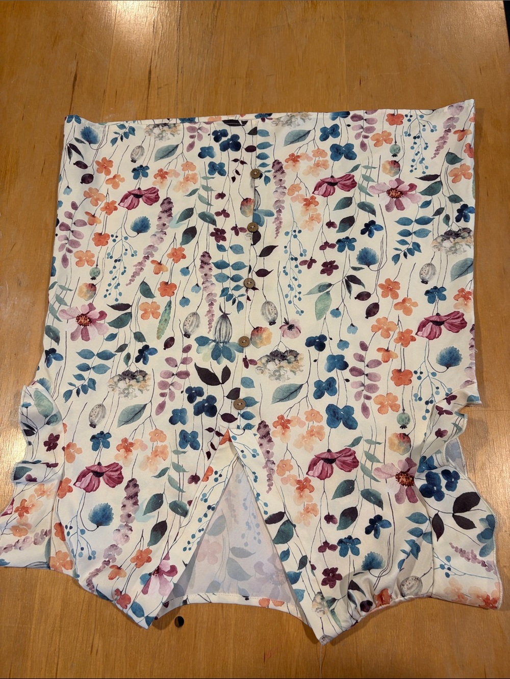 Emery Rose ~ Wildflower Button-Front White Women’s Top Blouse Ruffle